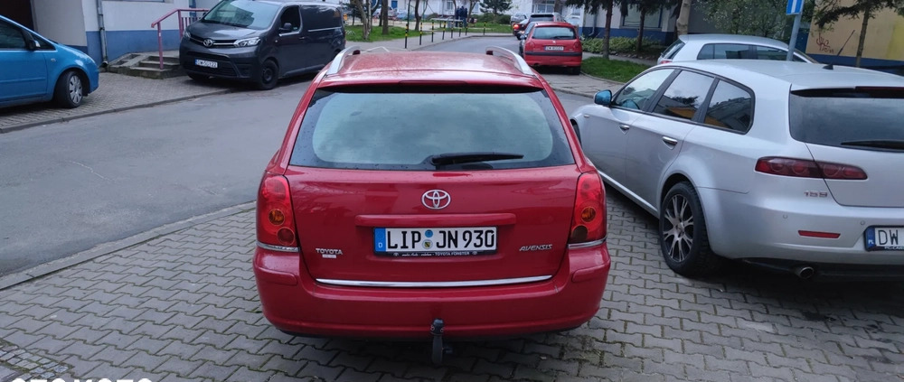 Toyota Avensis cena 13600 przebieg: 169400, rok produkcji 2005 z Wrocław małe 29